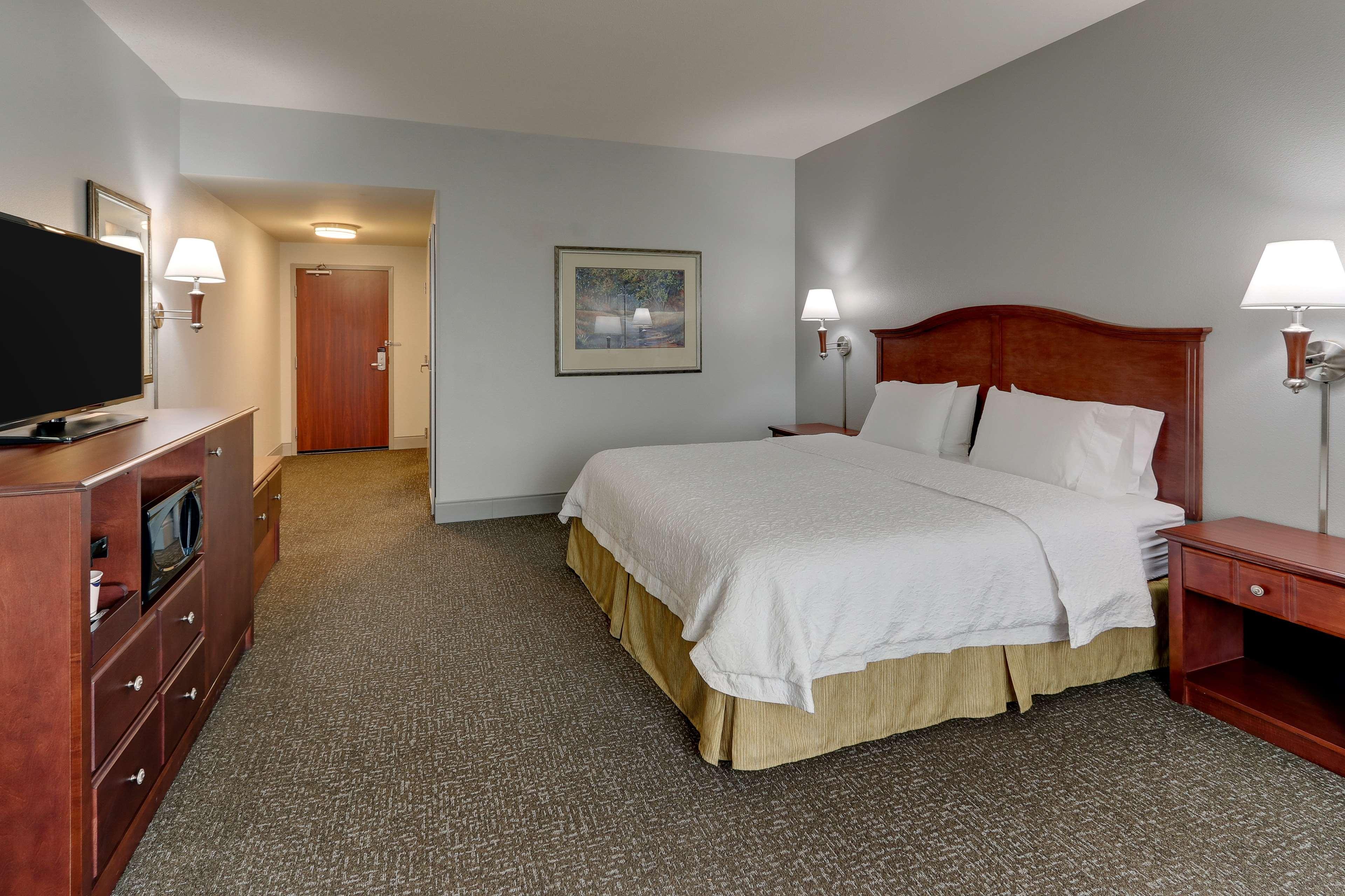 Hampton Inn & Suites Indianapolis-Airport Buitenkant foto