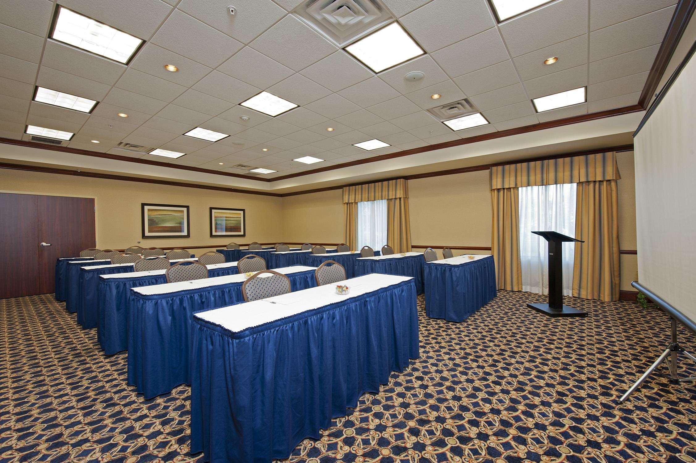 Hampton Inn & Suites Indianapolis-Airport Faciliteiten foto