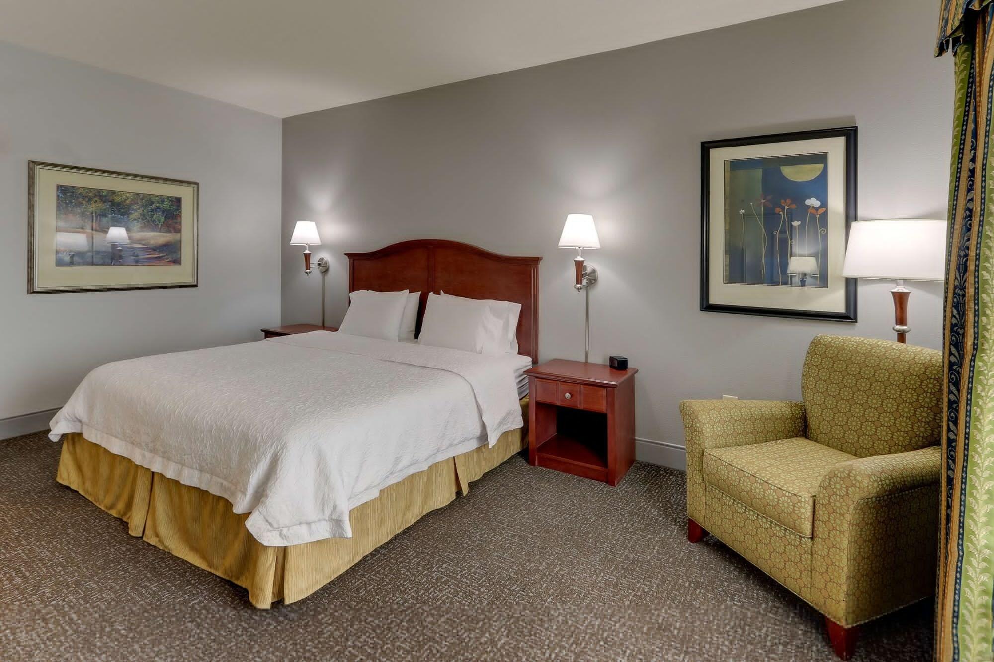 Hampton Inn & Suites Indianapolis-Airport Buitenkant foto