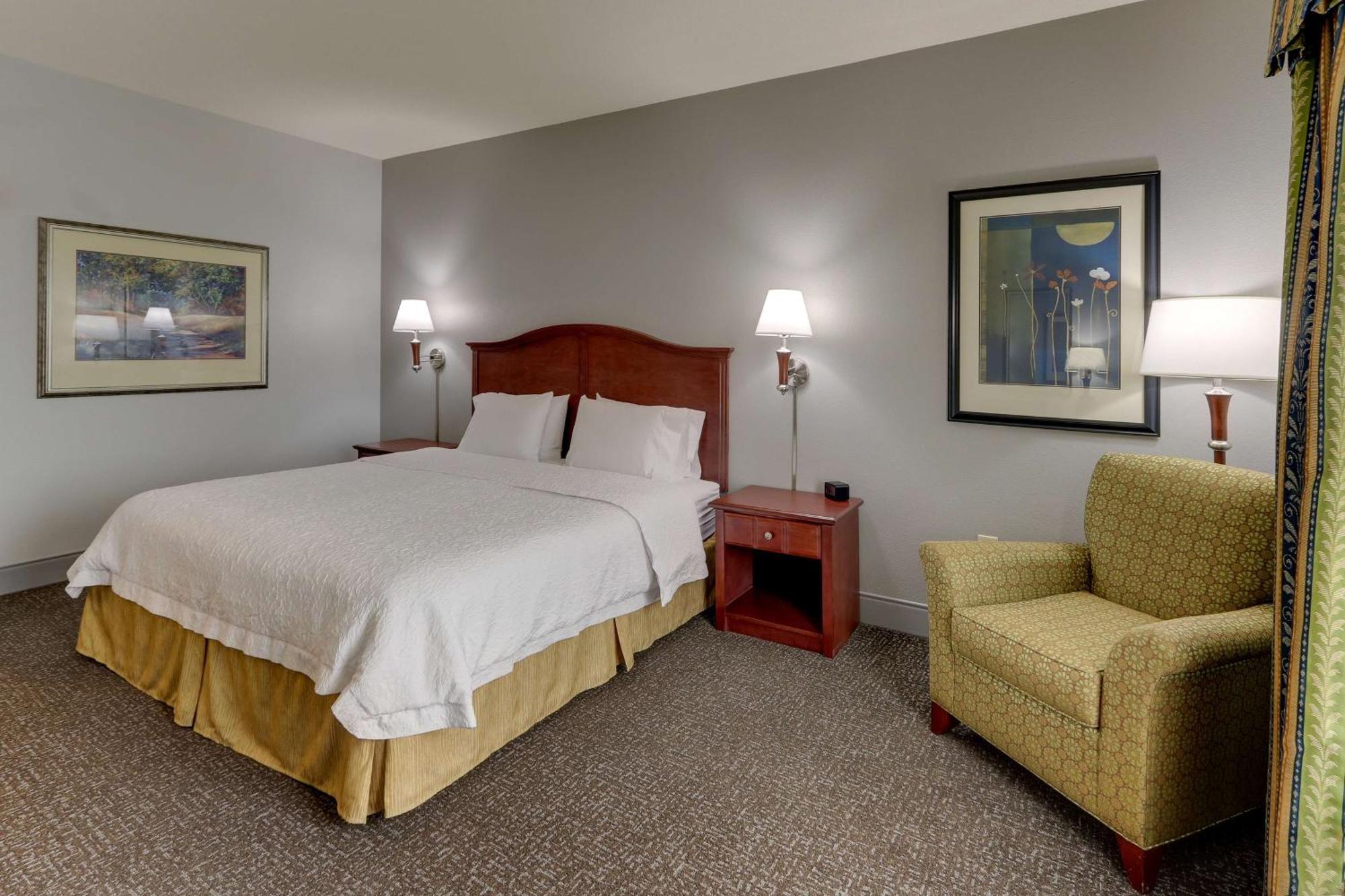 Hampton Inn & Suites Indianapolis-Airport Buitenkant foto